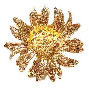 Gold Tone Flower Statement Ring Large Floral Fashion Ring New